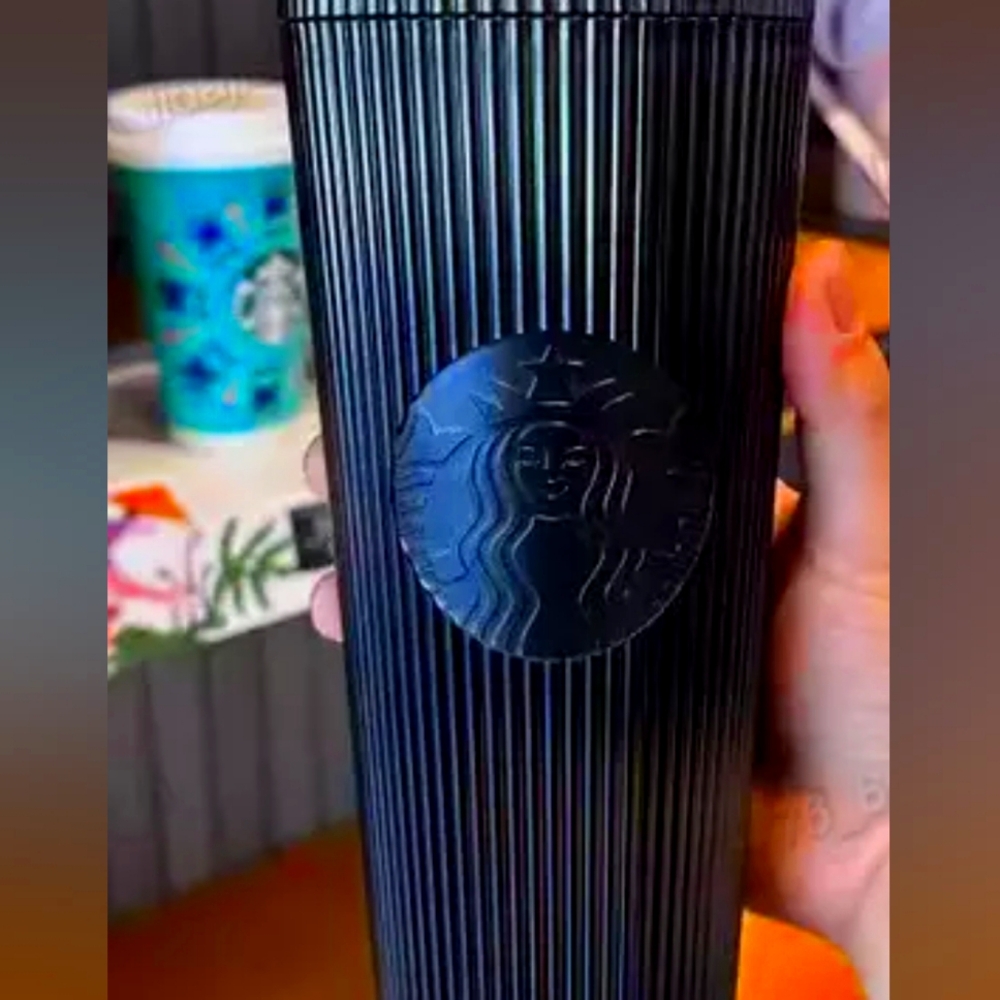 New Black Starbucks Tumbler 24 oz